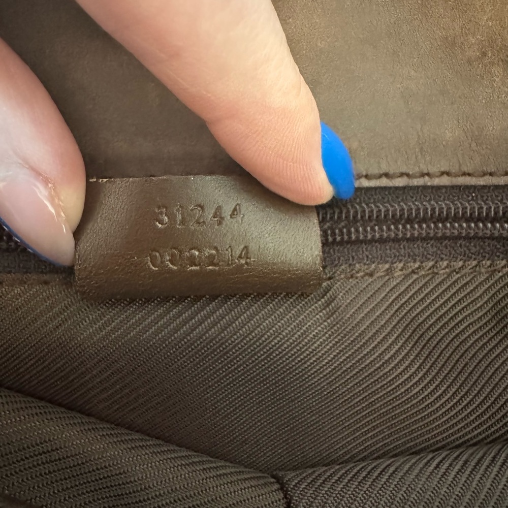 Authentic Gucci GG Lavender/Light Purple Canvas Tote - Picture 8 of 13